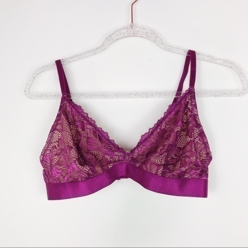 Vince Camuto Lace Triangle Bralette size M